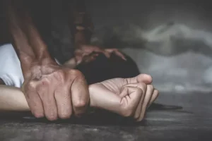 Σοκ στη Θεσσαλονίκη: Ανήλικη κατήγγειλε ότι την βίασε 21χρονος