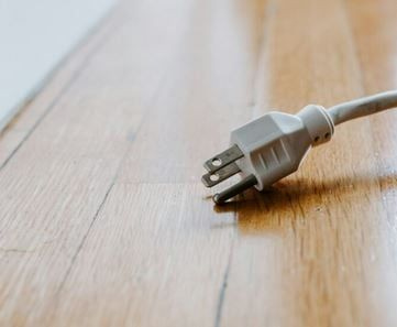 Ερευνητές έφτιαξαν ένα ξύλινο υλικό που λειτουργεί ως προηγμένη μπαταρία