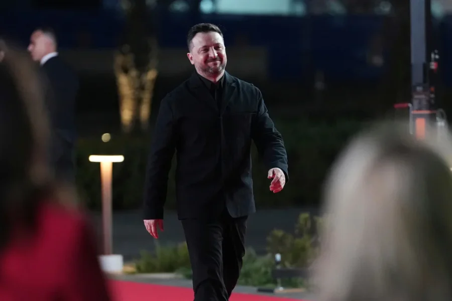 Ο Ζελένσκι υπέγραψε συμφωνίες συνεργασίας με τον πρ. του Αζερμπαϊτζάν, σε άμυνα και ενέργεια