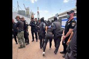 Ισραήλ: Απελάθηκαν όλοι οι ακτιβιστές του στολίσκου με προορισμό τη Γάζα