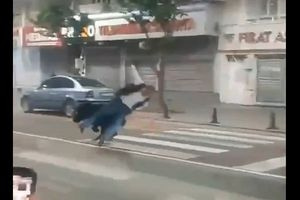 Αγριογούρουνο σε κατάσταση αμόκ τραυμάτισε τρία άτομα στην πόλη Μπάτμαν της Τουρκίας