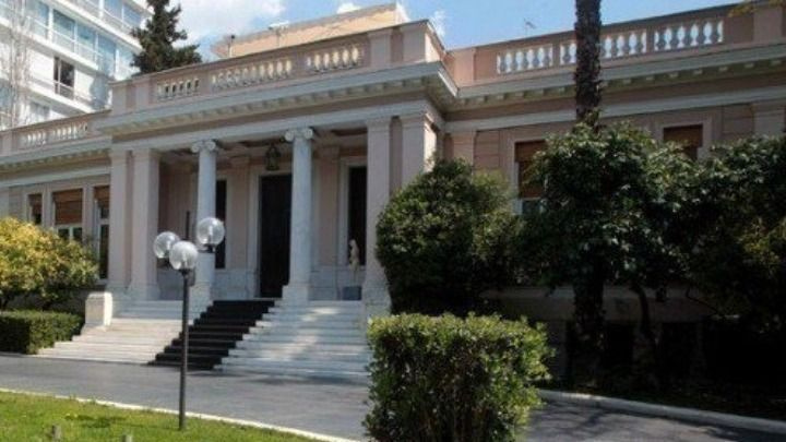 Κυβερνητικές πηγές: Ο εκπρόσωπος τύπου του ΠΑΣΟΚ έχει σπάσει κάθε ρεκόρ τοξικής ρητορικής