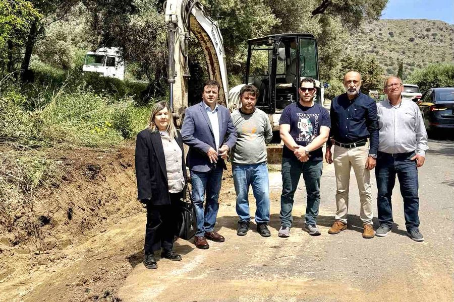 Αυτοψία Αντιπεριφερειάρχη Ηρακλείου σε έργα κατασκευής τάφρων στο Δήμο Μαλεβιζίου