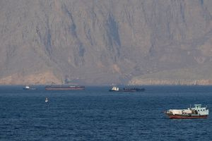 Πλήγμα σε δεξαμενόπλοιο ελληνικών συμφερόντων ανοιχτά του Ομάν