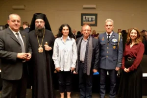 Το Συντονιστικό Συμβούλιο Μνήμης για την Μάχη της Κρήτης Βικτωρίας τίμησε τον Εθελοντή Διευθυντή των Βετεράνων Robert Winther