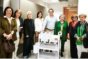 Δωρεά εξοπλισμού στο Ιατρείο του ΕΛΜΕΠΑ από το Δίκτυο Παρέμβασης Γυναικών Κρήτης