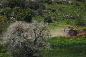 Ισραήλ: Ο Στρατός επεκτείνει τη χερσαία επιχείρησή του στον Λίβανο, πέρα από την «Κίτρινη Γραμμή»