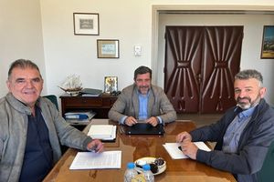 Συνάντηση για την ενημέρωση της αναπτυξιακής πορείας του έργου φράγματος Καθαρού Κριτσάς, στην Αντιπεριφέρεια Λασιθίου