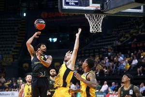 GBL: Πήρε προβάδισμα κόντρα στον Άρη η ΑΕΚ