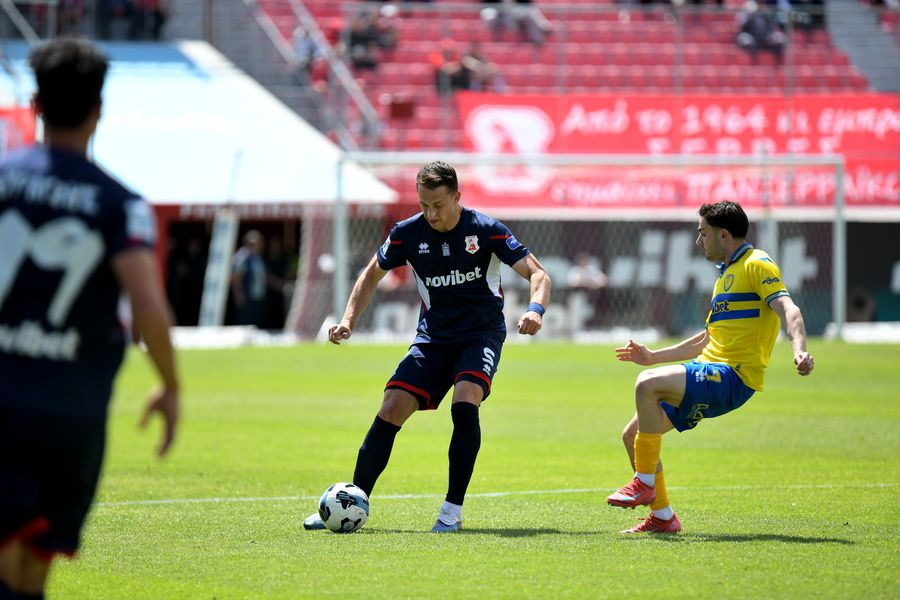 Super League: Έπεσε και ο Πανσερραϊκός