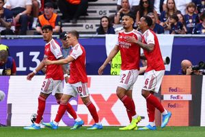 Τελικός Champions League: Η Άρσεναλ προηγείται 1-0 της Παρί στο ημίχρονο