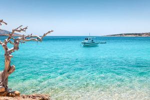 Διακοπές σε Airbnb… με μαγείρεμα! Πως περιορίζουν Έλληνες και ξένοι τουρίστες τα έξοδα στην Κρήτη