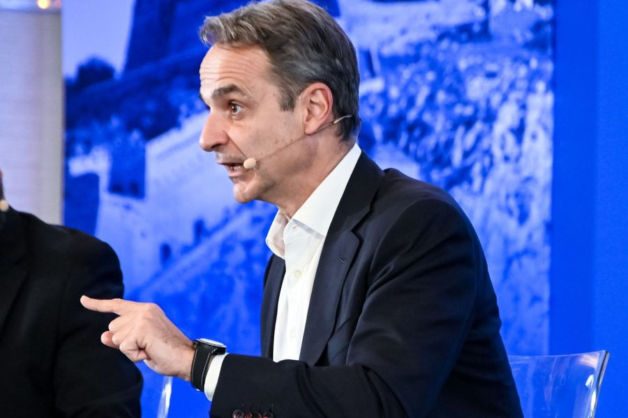 Μητσοτάκης: Θα στηρίξουμε κι άλλο την κοινωνία – Δεν πρέπει να αφήσουμε χρέη στα παιδιά μας