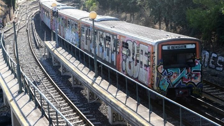 Κλείνουν οι σταθμοί Θησείο και Φάληρο για το επιβατικό κοινό με εντολή ΕΛΑΣ