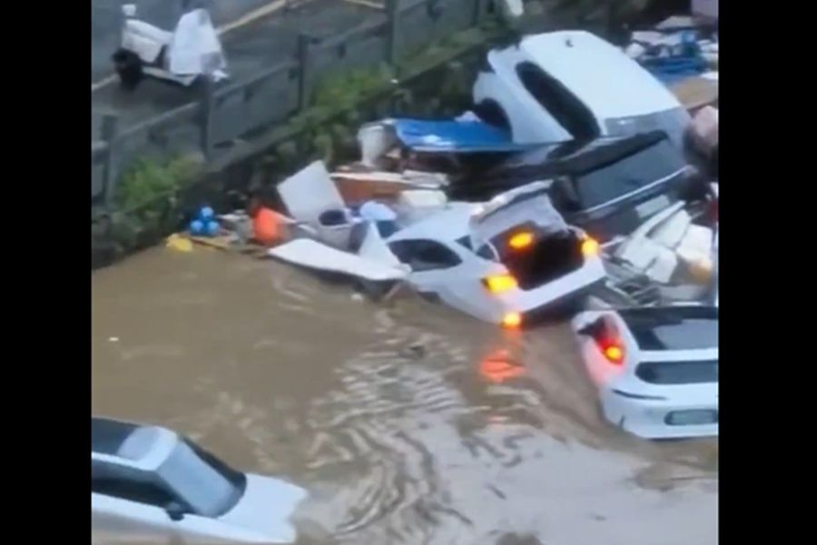 Καταρρακτώδεις βροχές στην Κίνα: 22 νεκροί και 20 αγνοούμενοι