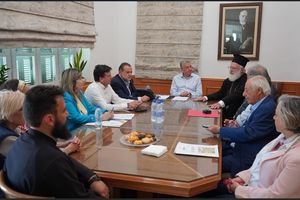 Υπογραφή σύμβασης από τον Περιφερειάρχη Κρήτης για την αποκατάσταση του Καθεδρικού Ναού Αρκαλοχωρίου
