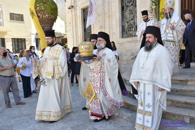 Με λαμπρότητα η 60ή επέτειος της επανακομιδής της Τιμίας Κάρας του Αποστόλου Τίτου