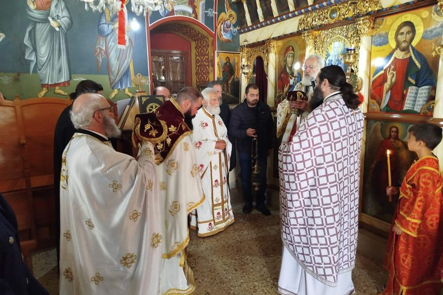 Αρχιερατική Θεία Λειτουργία στη Χώρα Σφακίων υπό το νέο Μητροπολίτη κ. Ιωακείμ