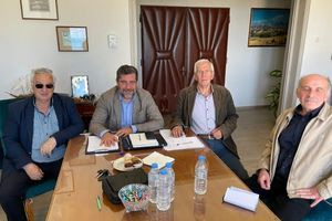 Συνάντηση του Συλλόγου Ανάδειξης Αρχαιοτήτων με τον Αντιπεριφερειάρχη Γιάννη Ανδρουλάκη