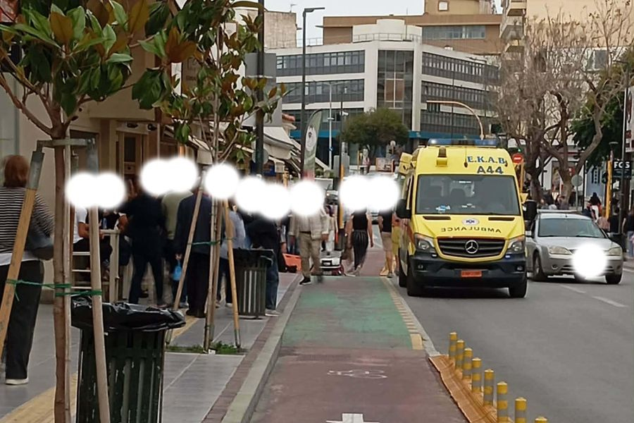 Κι άλλη γυναίκα τραυματισμένη από… πτώση! Αυτή τη φορά στο κέντρο της πόλης