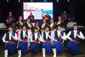 Το φωτογραφικό άλμπουμ από τη μεγάλη βραδιά με τον Μανώλη Κονταρό στο Κουίνσλαντ