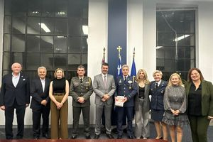 Στο Σίδνεϊ η Ελληνική αντιπροσωπεία για τις επετειακές εκδηλώσεις για τη Μάχη της Κρήτης