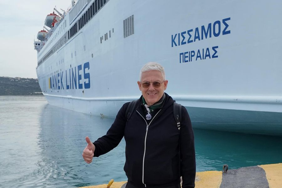 Οι “Εικόνες” του Τάσου Δούση κίνησαν για Χανιά