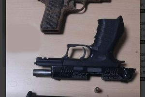 Συνελήφθη 40χρονος αλλοδαπός για οπλοκατοχή και ενδοοικογενειακή βία