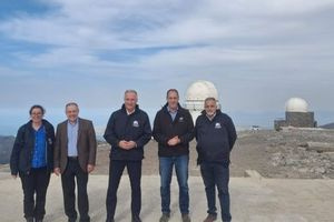 Επίσκεψη Στ. Καλαφάτη στο Αστεροσκοπείο Σκίνακα στο Ρέθυμνο