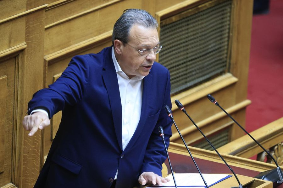 Βουλή: Αποχωρεί και ο ΣΥΡΙΖΑ από τη συζήτηση για την εξεταστική για τις υποκλοπές