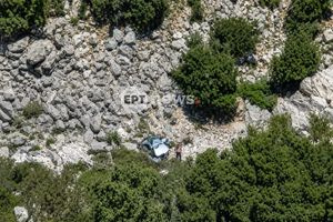 Καλαμάτα: Νεκρός 32χρονος σε χαράδρα μέσα στο αυτοκίνητό του
