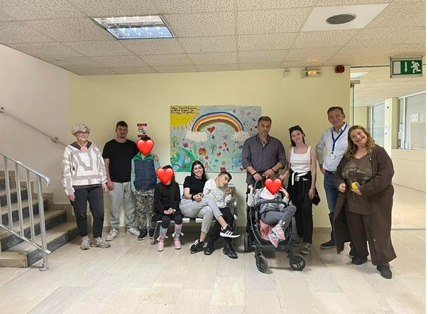 «Τα παιδιά του “Μαζί Μπορούμε” ομόρφυναν με την αγάπη τους το Νοσοκομείο Ρεθύμνου