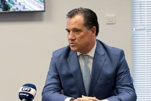 Ο Άδ. Γεωργιάδης ζήτησε την απομάκρυνση αναισθησιολόγου από το ΕΣΥ γιατί ζήτησε φακελάκι