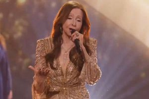 Eurovision 2026: Αποθέωση για τη Βίκυ Λέανδρος στο opening του Α’ Ημιτελικού