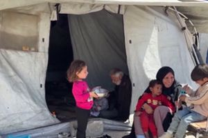 Οι Γιατροί χωρίς Σύνορα κατηγορούν το Ισραήλ ότι προκαλεί “τεχνητή κρίση υποσιτισμού” στη Λωρίδα της Γάζας