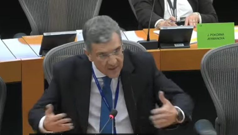Γιώργος Αυτιάς: Δέκα προτάσεις για μετανάστευση και άσυλο