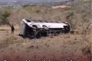 Μεξικό: Τουλάχιστον 11 νεκροί και 30 τραυματίες σε τροχαίο με τουριστικό λεωφορείο