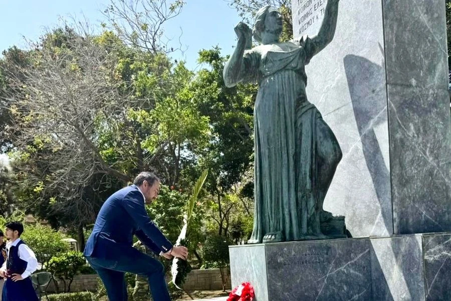Φρ.Παρασύρης: «Οι αγωνιστές της μάχης δοξάζονται αιώνια, γιατί στάθηκαν όρθιοι απέναντι στη μοίρα τους με πρωτοφανή αυταπάρνηση»