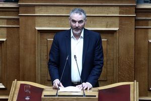 Μ.Χνάρης: «Κοινωνικό αίτημα η αναβάθμιση της Πυροσβεστικής Υπηρεσίας Ρεθύμνου και των Πυροσβεστικών Κλιμακίων Σπηλίου και Περάματος»