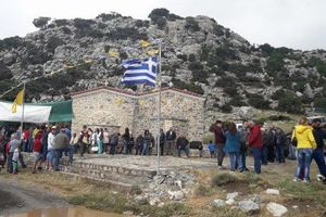 Γιορτή του Αγίου Πνεύματος στον Ομαλό Βιάννου