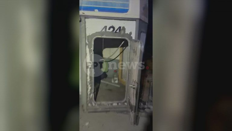 Έξι μετανάστες εντοπίστηκαν σε τρέιλερ μεταφοράς αλόγων στον Έβρο