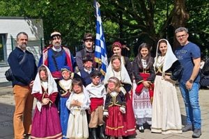 Οι Κρήτες στο Αμβούργο τίμησαν την επέτειο της Μάχης της Κρήτης