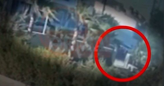 (ΒΙΝΤΕΟ) Έγκλημα στην Αμμουδάρα: Η στιγμή της δολοφονίας του 21χρονου Νικήτα – Οι κάμερες έπιασαν το πάνω κάτω των αυτοκίνητών