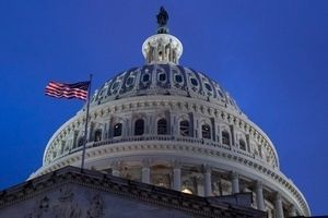 ΗΠΑ: Λήγει σήμερα η διορία του Τραμπ να ζητήσει την έγκριση του Κογκρέσου για τον πόλεμο στο Ιράν