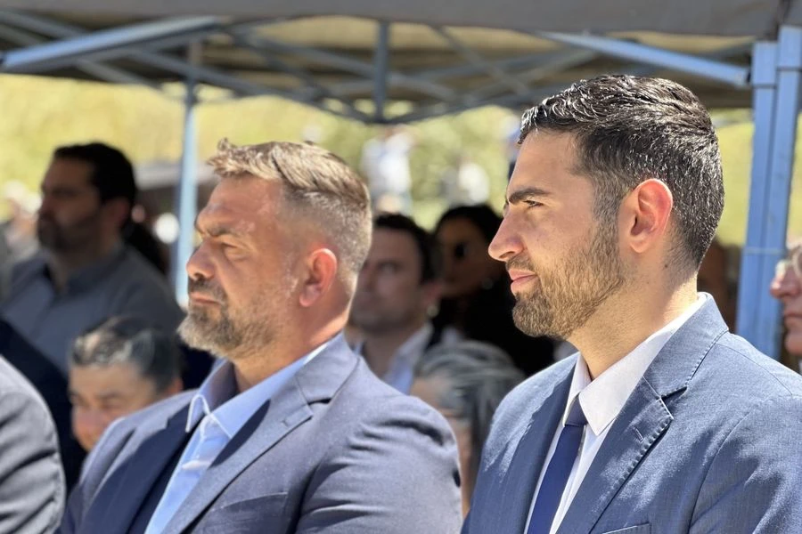Ο Κωνσταντίνος Κεφαλογιάννης στα αποκαλυπτήρια της προτομής του Ήρωα της Κύπρου Μανώλη Μπικάκη