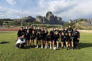 Ποδόσφαιρο Γυναικών: “Διπλό” στα Τρίκαλα τα κορίτσια του ΟΦΗ