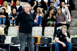 Βόλει: O Φρανκ Ντεπέστελε προπονητής στον ΟΦΗ