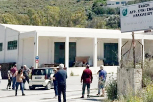 Τα πήραν πίσω για τη δομή, αλλά ο Πλεύρης απειλεί… – Πώς το «ναι» έγινε «όχι»