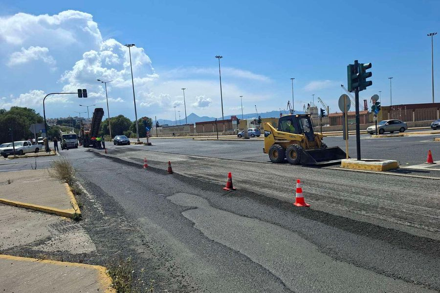 Εργασίες ασφαλτόστρωσης και επιδιόρθωσης φθορών στη Λ. Νεάρχου και στη 2η Δ.Κ. Ηρακλείου