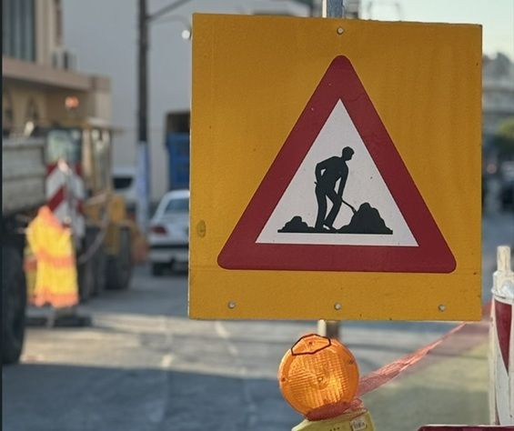 Ολοκληρώνονται οι εργασίες αντικατάστασης του δικτύου ύδρευσης της ΔΕΥΑΗ στο ρεύμα ανόδου της Λ. Δημοκρατίας